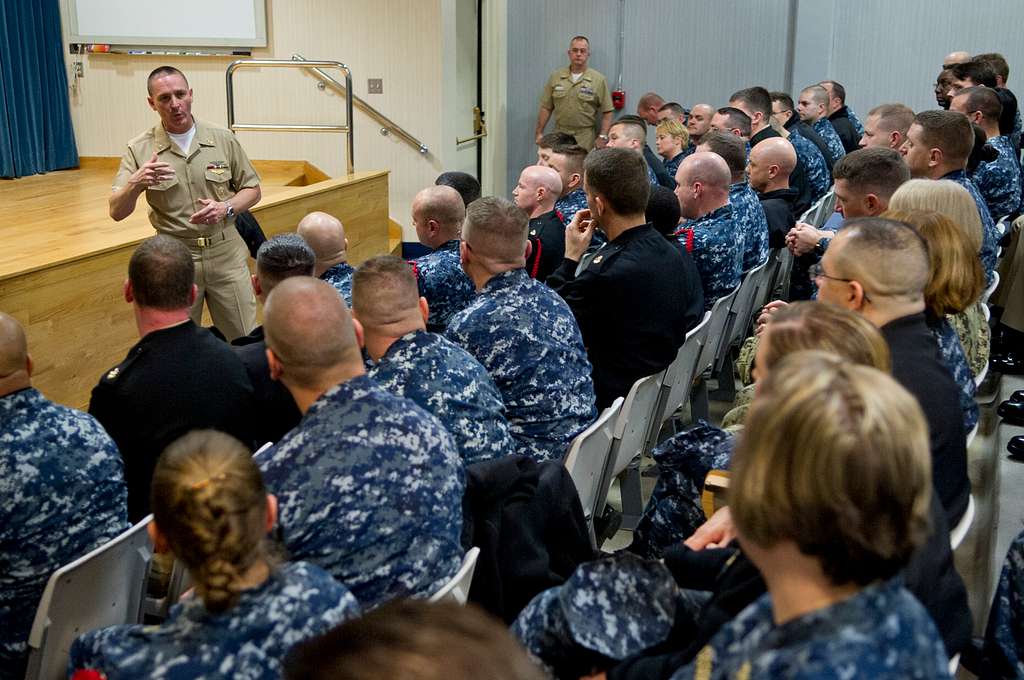 Master Chief Petty Officer Of The Navy (MCPON) Michael - PICRYL Public ...