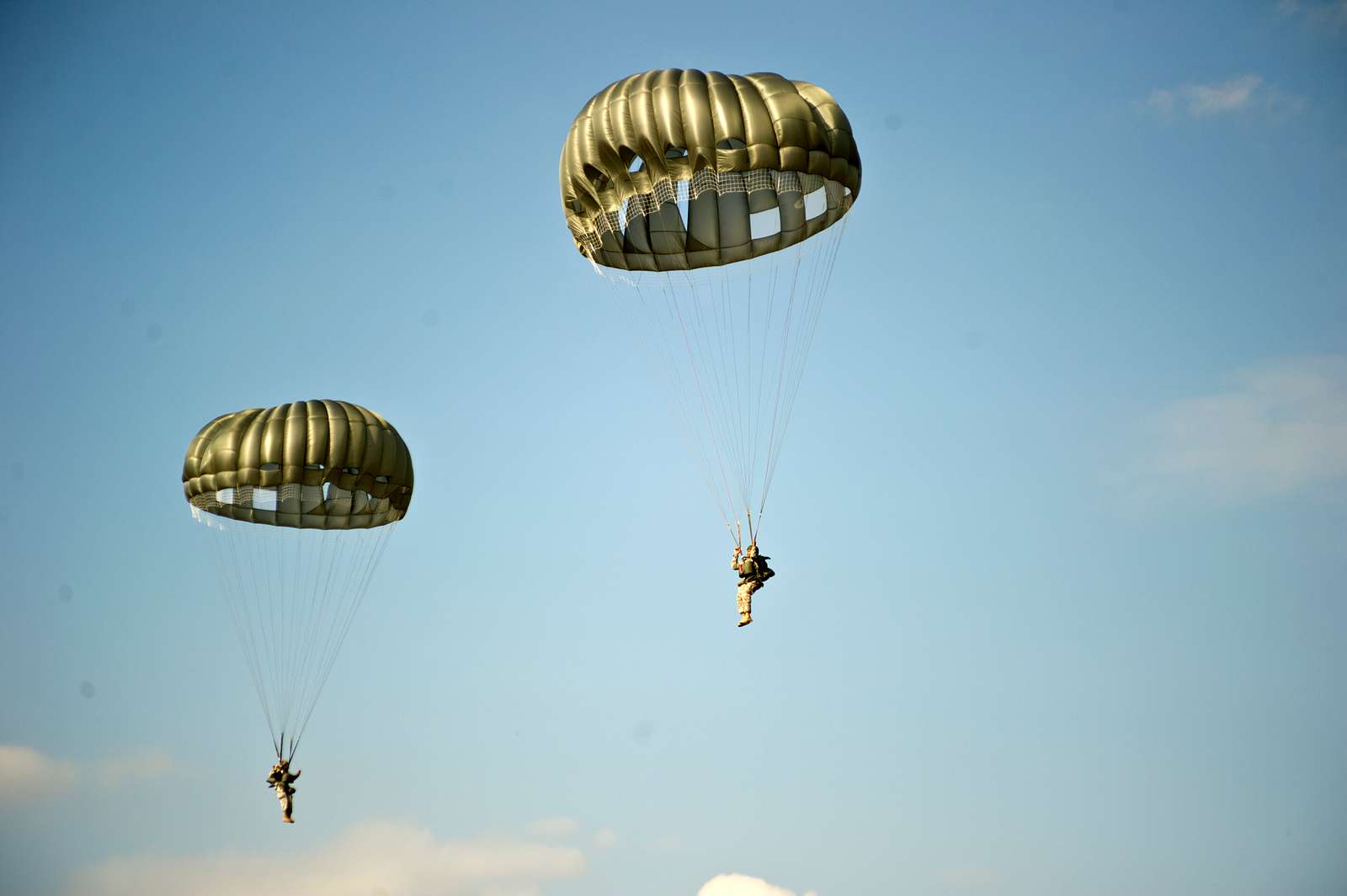 A pair of jumpers from 7th Special Forces Group (Airborne) - NARA ...