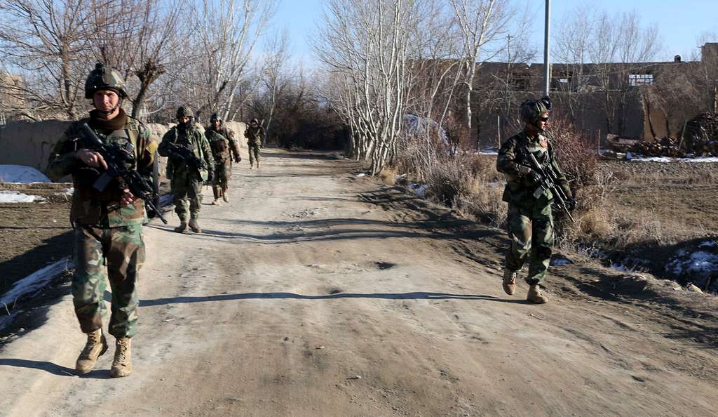 Afghan National Army (ana) Commandos Patrol A Village - Nara & Dvids 