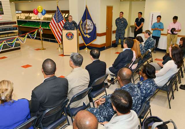 Cmdr. Quinn Skinner, Commander, Fleet Activities Chinhae - NARA & DVIDS ...