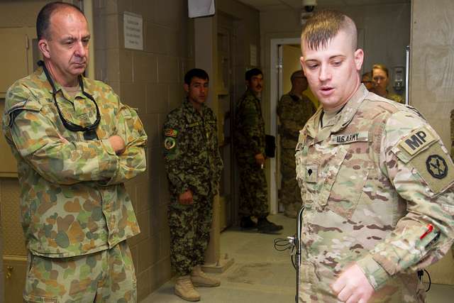 Military policeman with 160th Military Police Battalion - NARA & DVIDS ...