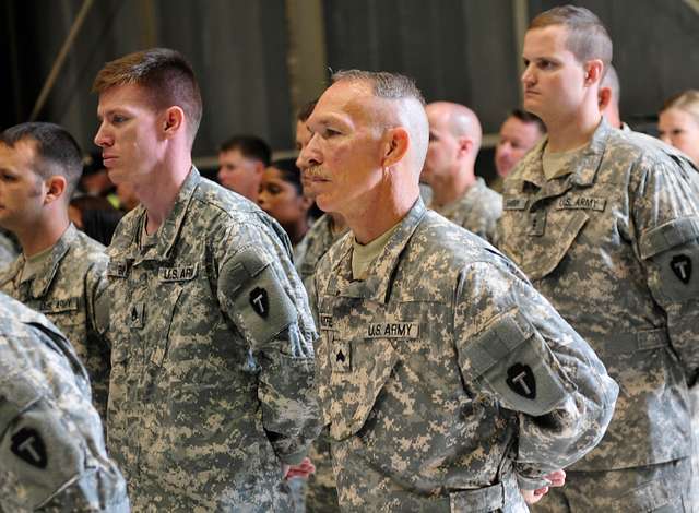 U.S. Soldiers with the Bravo Company 2nd General Support - PICRYL ...