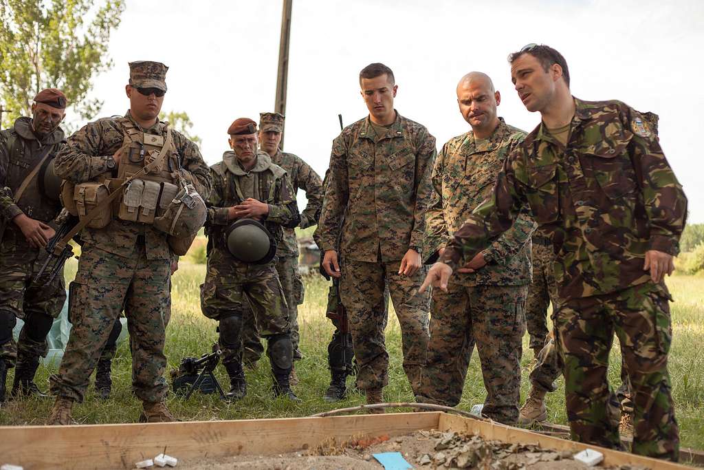 DVIDS - Images - Players from the Atlanta Falcons visit Soldiers in Romania  [Image 5 of 6]