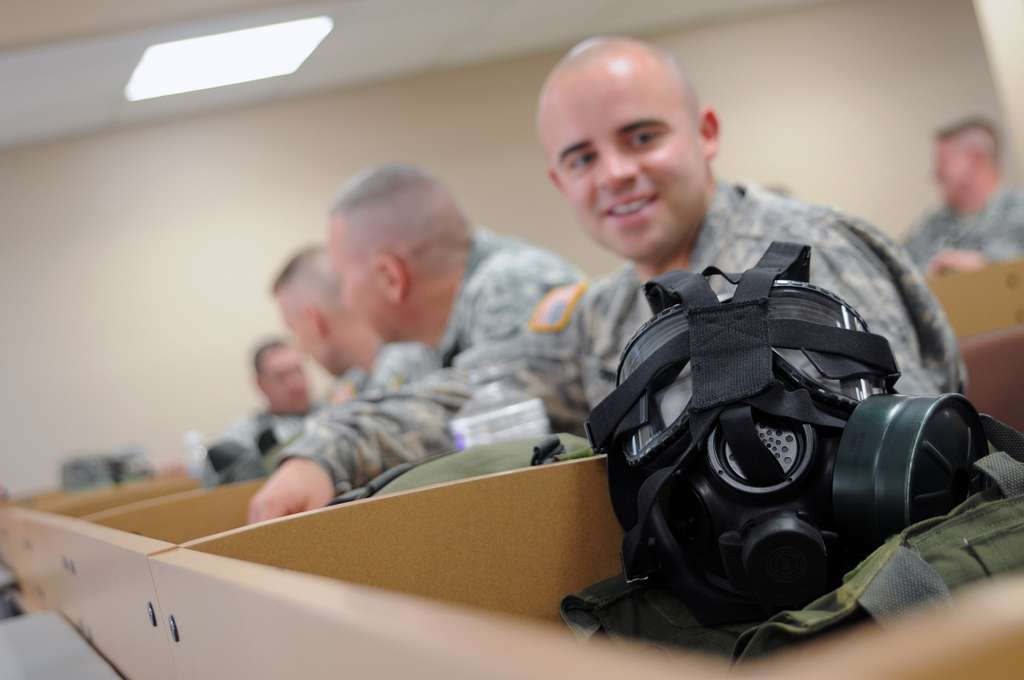 An M41 gas mask sets next to Kentucky National Guardsmen - NARA & DVIDS ...