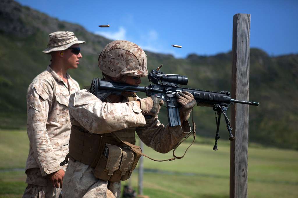 Lance Cpl Alexander Kreg An Infantry Automatic Rifle Nara And Dvids Public Domain Archive 3904