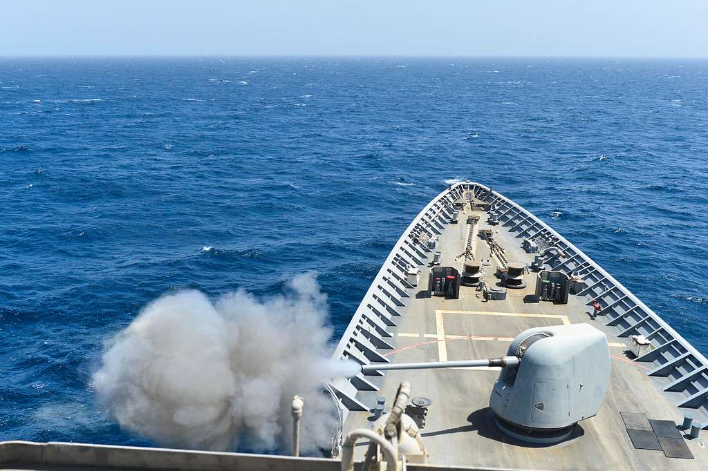 The guided-missile cruiser USS Monterey (CG 61) fires - PICRYL - Public ...