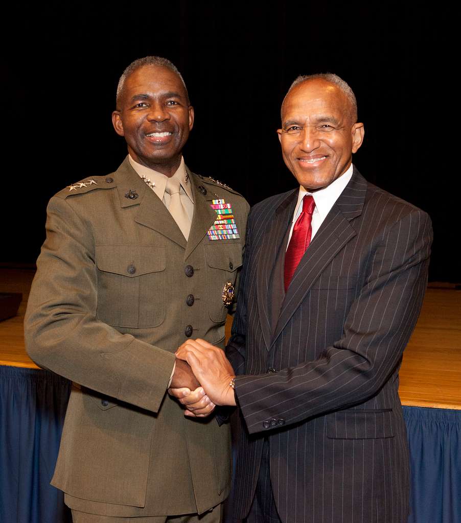 Marine Major General Ronald L. Bailey, left, Commanding General