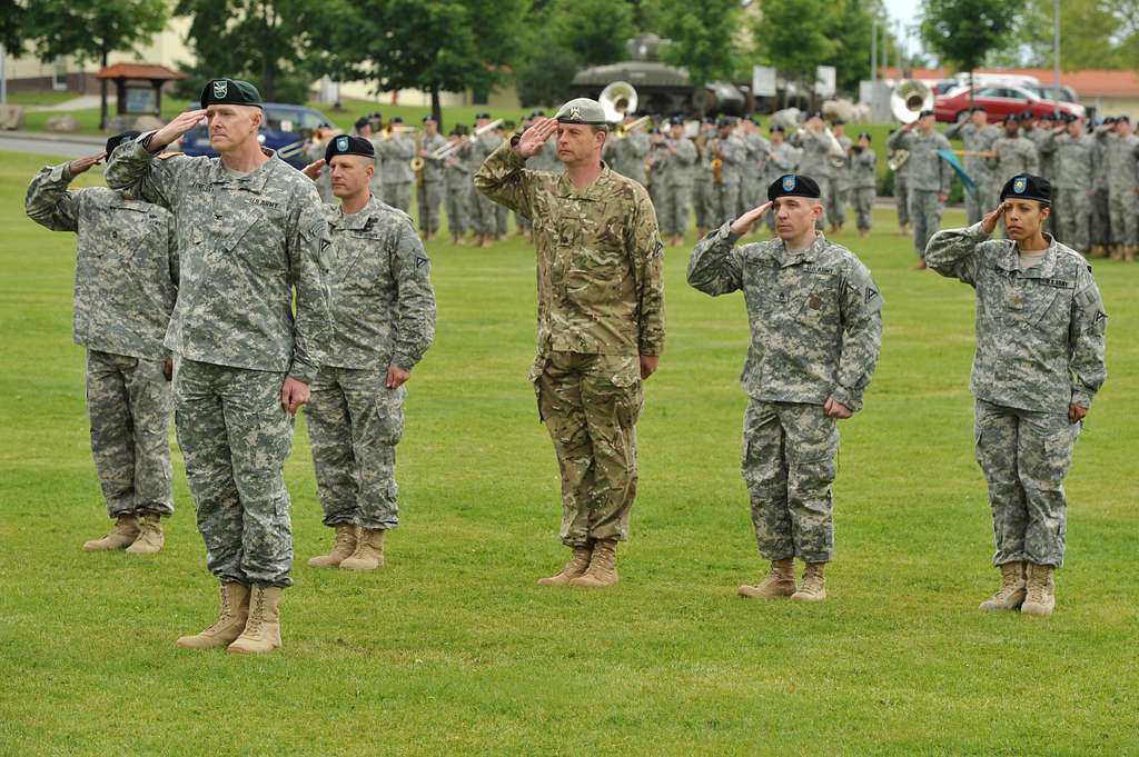 U.S. Army Brig. Gen. Walter E. Piatt, new commander - NARA & DVIDS ...