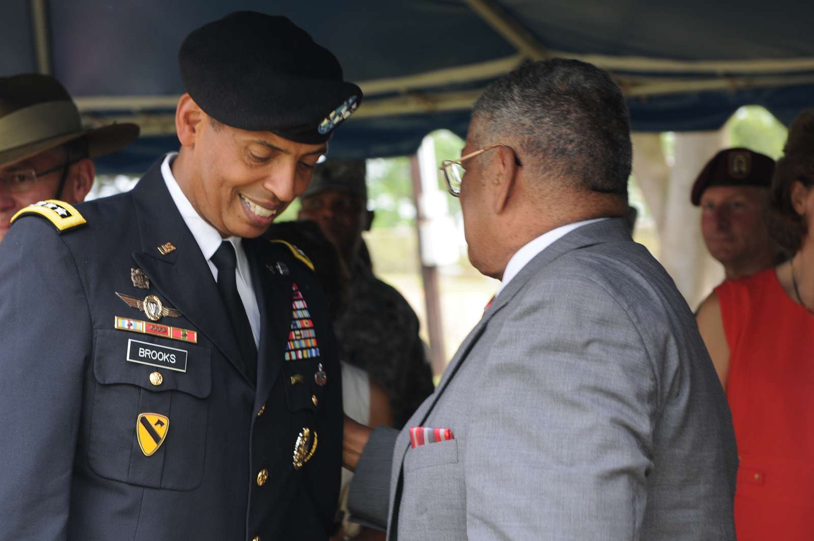 Retired U.s. Army Maj. Gen. Leo A. Brooks Sr. Congratulates - Nara & Dvids  Public Domain Archive Public Domain Search