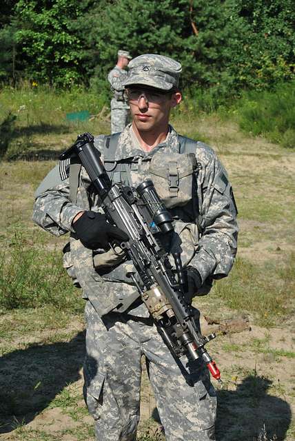 An U.S. Army paratrooper with the 1st Battalion, 503rd - PICRYL Public ...