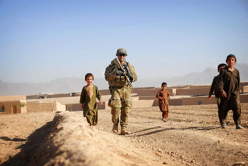 Royal Australian Army Pvt. Alex Holahan, 2nd Cavalry - PICRYL Public ...