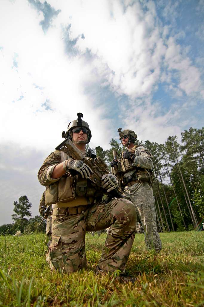 A U S Army Sniper Team From 1 114th Infantry Regiment Nara And Dvids