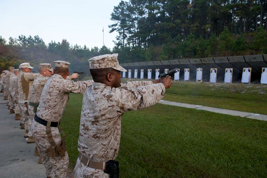 DVIDS - Images - Football fever: Cherry Point Marines get preview