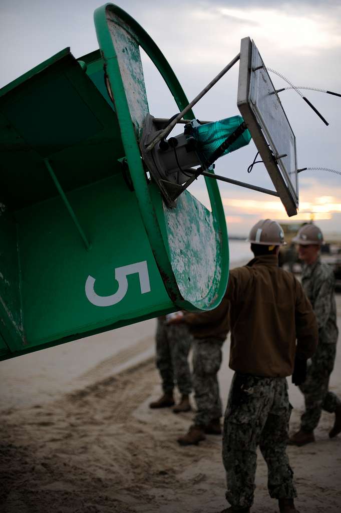 Navy sailors from Amphibious Construction Battalion - PICRYL - Public ...