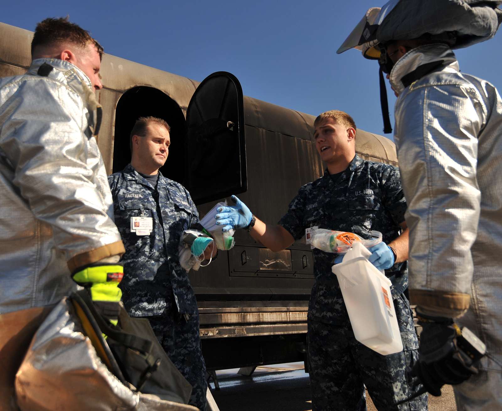 U.S. Navy Corpsman, Petty Officer Third Class Chris - NARA & DVIDS ...