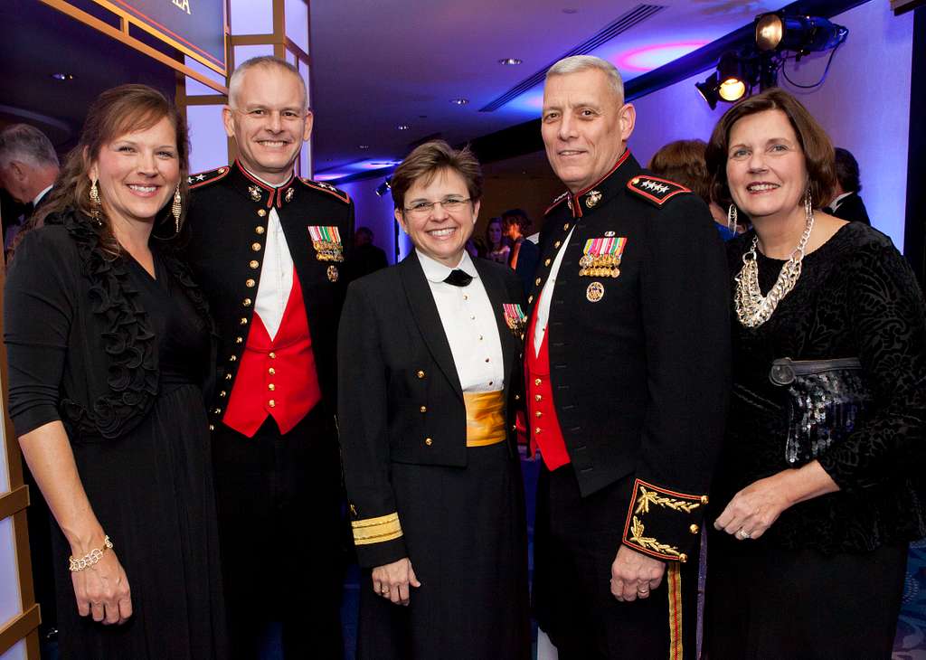 From the left, Jennifer Ary; Marine Corps Maj. Gen. - PICRYL Public ...