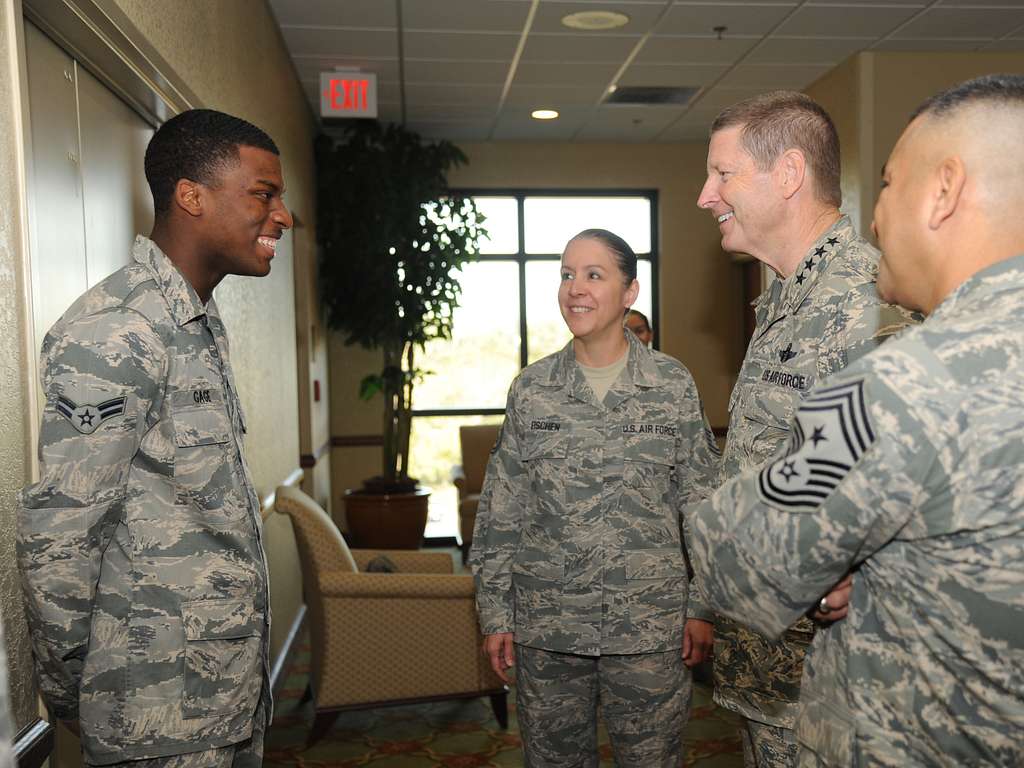 U.S. Air Force Chief Master Sgt. Paula Eischen, center, - NARA & DVIDS ...