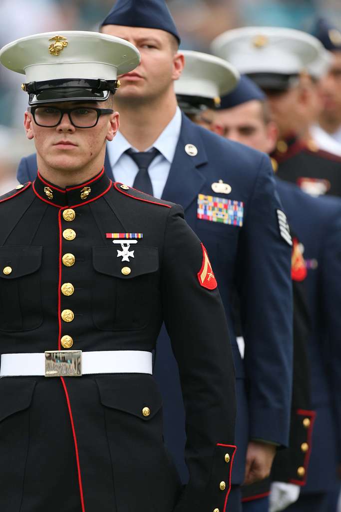 Marines, Sailors and Coast Guardsmen Tour NFL Headquarters