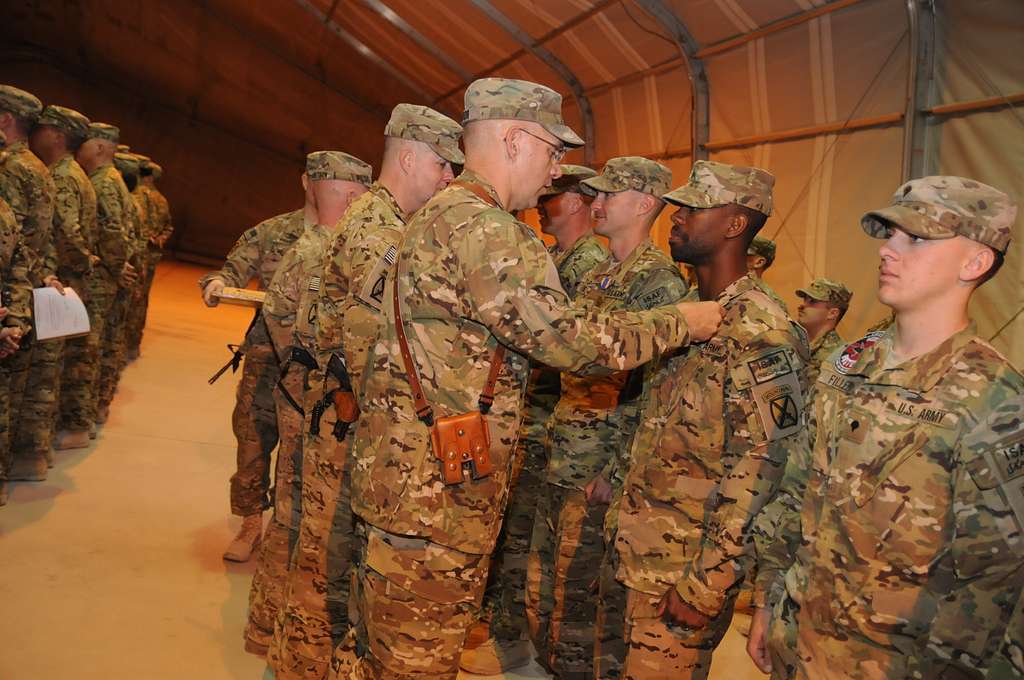 Lt. Col. Anthony Meador, commander of 3rd Battalion - NARA & DVIDS ...