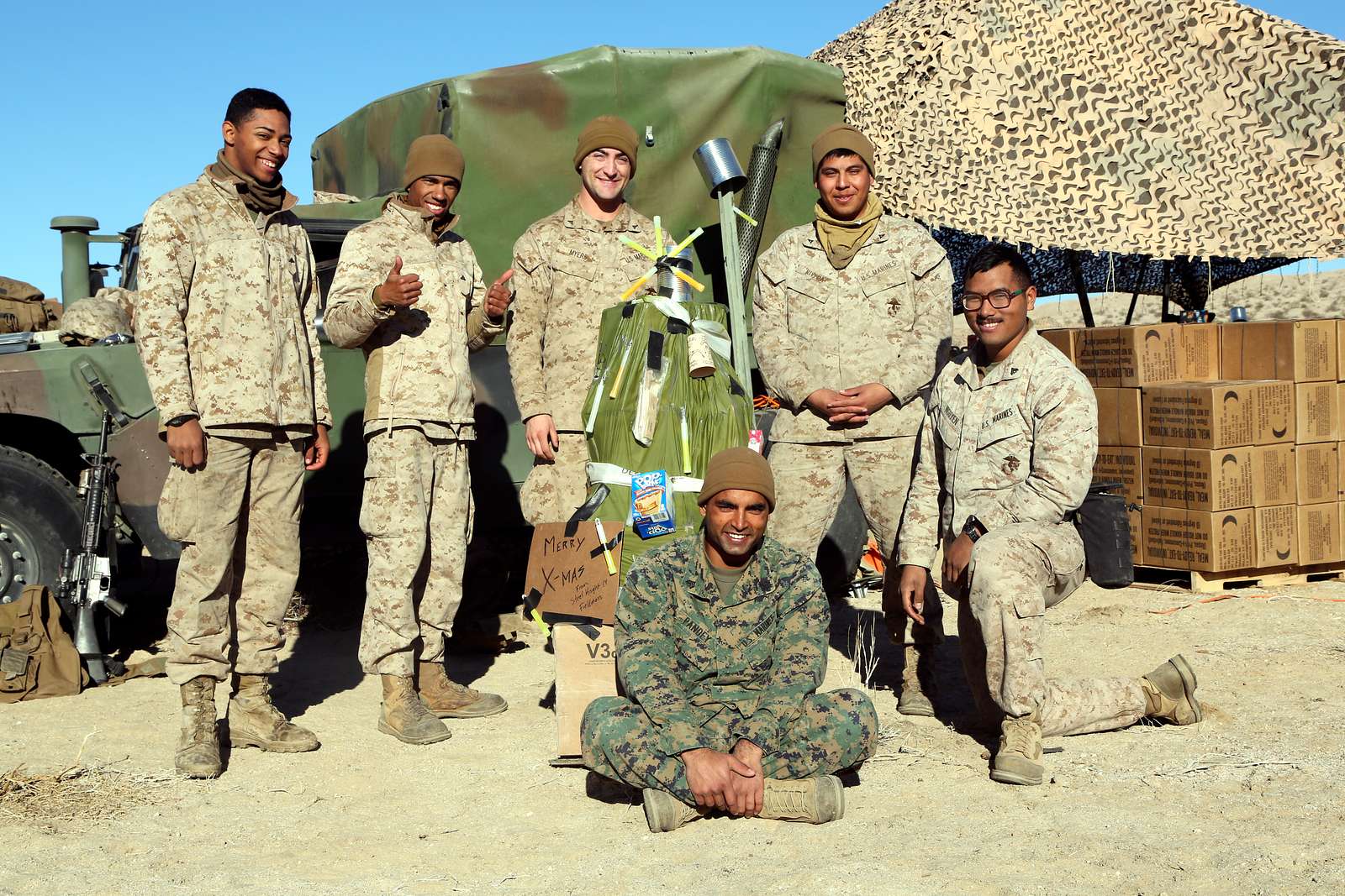 From Left To Right, U.S. Marine Corps Lance Corporal - NARA & DVIDS ...