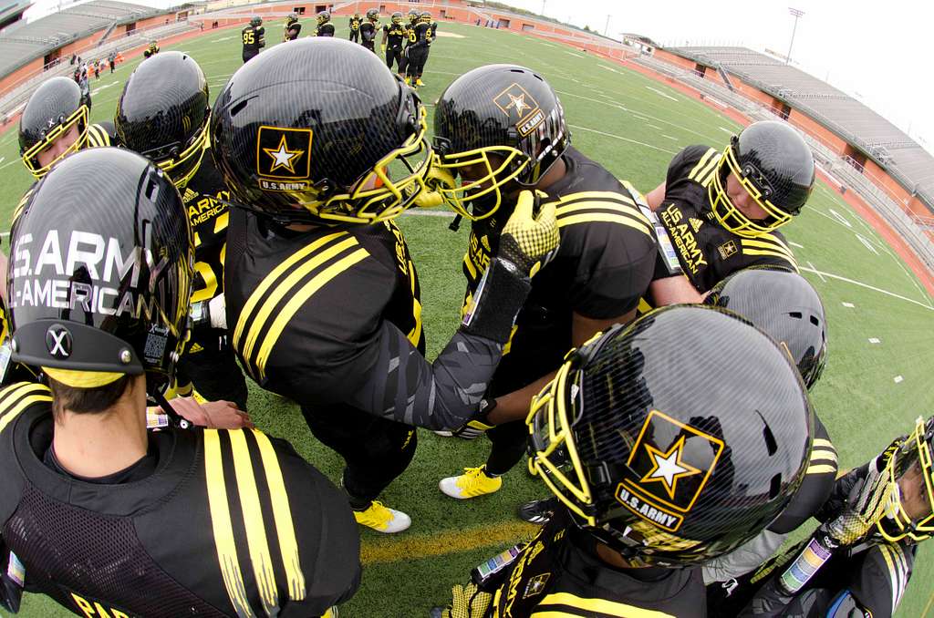 Offensive linemen Nick Allegretti and Marcelys Jones - PICRYL - Public  Domain Media Search Engine Public Domain Search