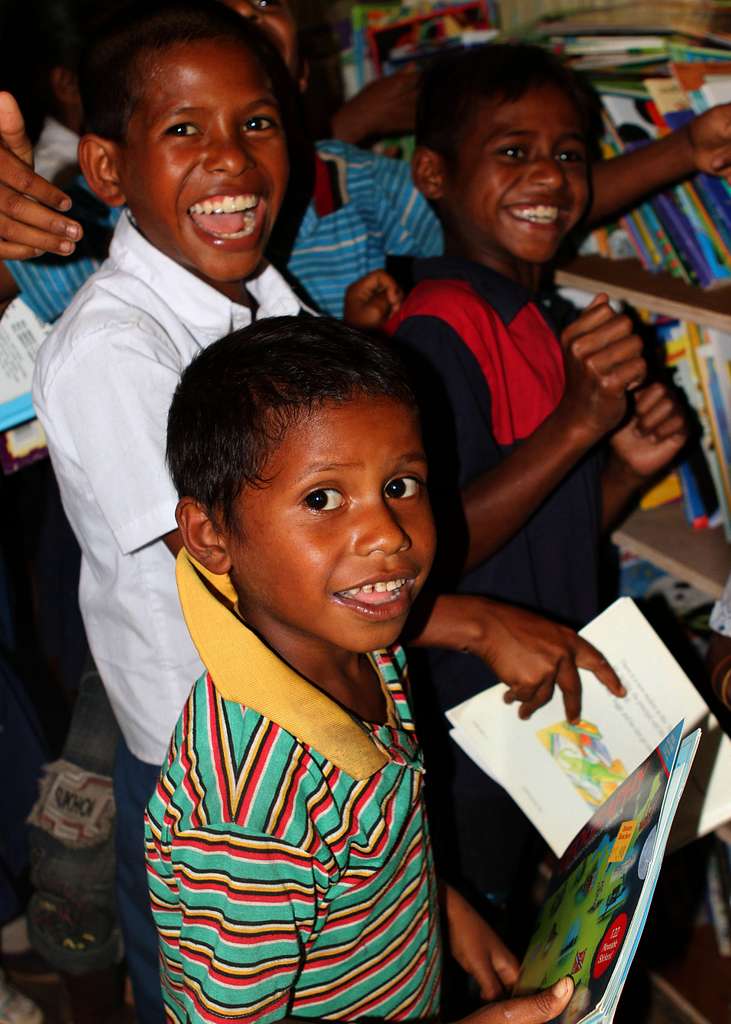 Students from the Escola Basiki Similesu Primary School - PICRYL Public ...