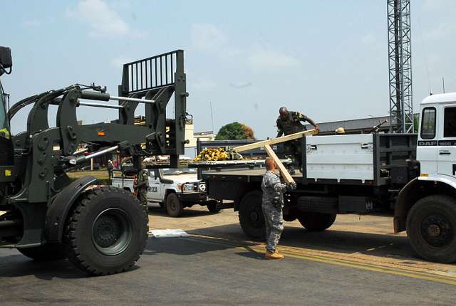 U.s. Army Sgt. 1st Class Derick Dillard, Front, Assigned - Nara & Dvids 