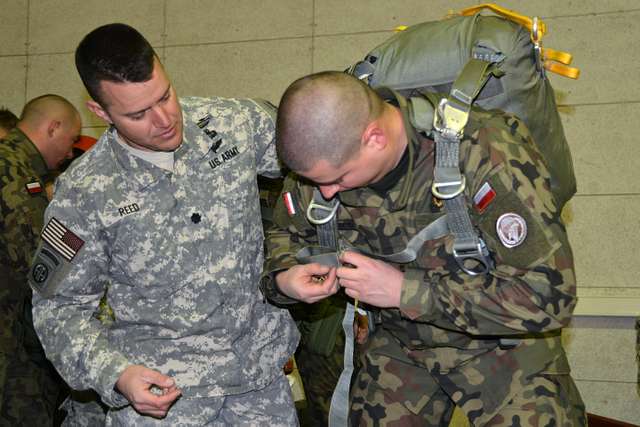 U.S. Army Lt. Col. Kyle Reed (left), Commander Of 1st - PICRYL Public ...