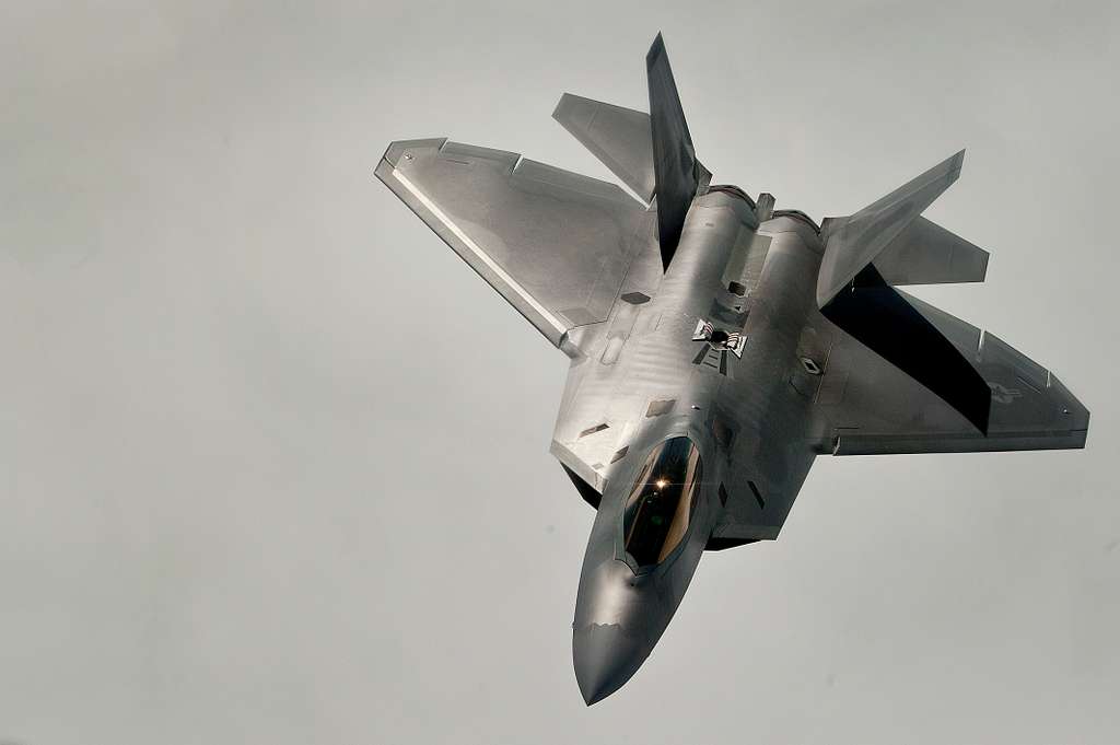 An F-22 Raptor, 199th Fighter Squadron, Hawaii Air - Nara & Dvids 