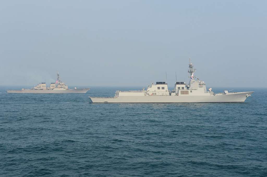 The Arleigh Burke-class guided-missile destroyer USS - PICRYL - Public ...