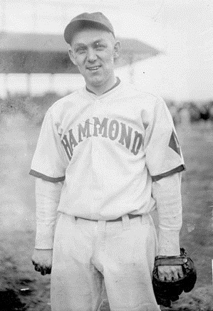 Buck Weaversolid fielding 3rd baseman for the White Sox during