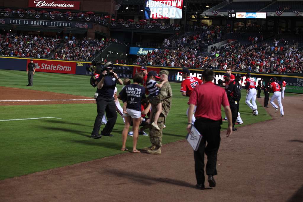 DVIDS - Images - Military Appreciation Day at Atlanta Braves game [Image 5  of 5]