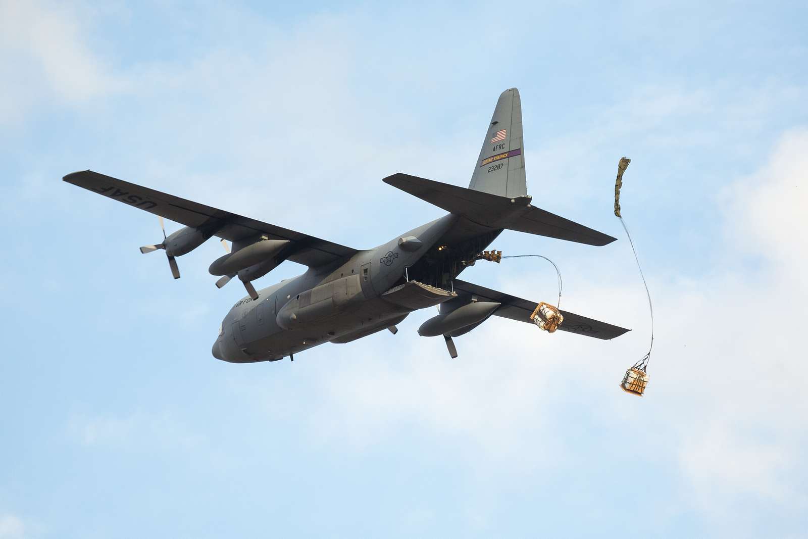 An U.S. Air Force Lockheed C-130 Hercules belonging - NARA & DVIDS ...