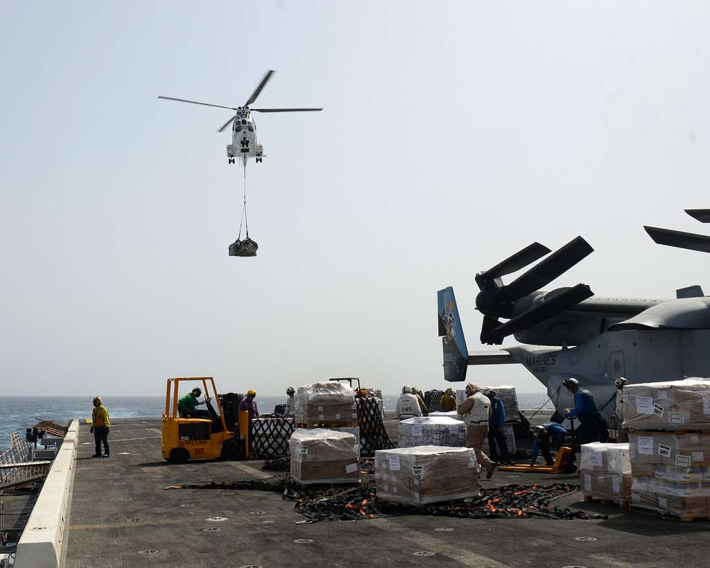 A Military Sealift Command SA-330J Puma Helicopter - PICRYL Public ...