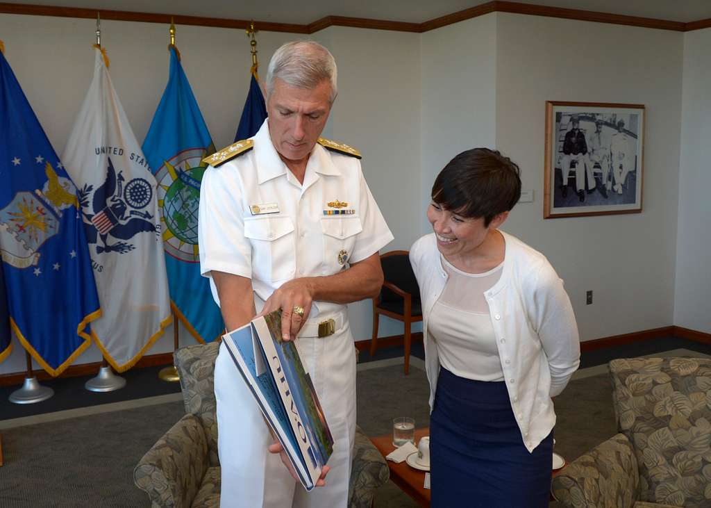 Adm. Samuel J. Locklear, commander of U.S. Pacific - NARA & DVIDS ...