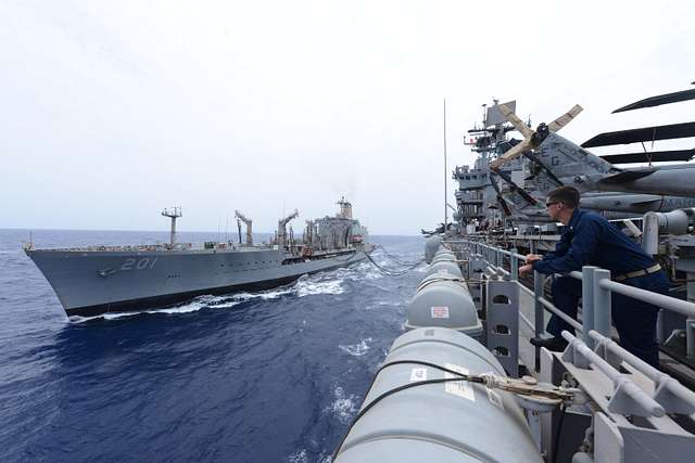 U.S. Naval Academy Midshipman Jared Sadtler Observes - NARA & DVIDS ...