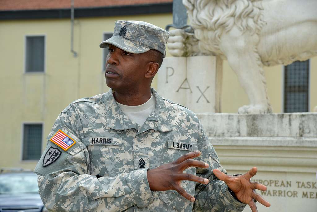 Command Sgt. Maj. Anthony S. Harris Sr., U.S. Army - PICRYL Public ...