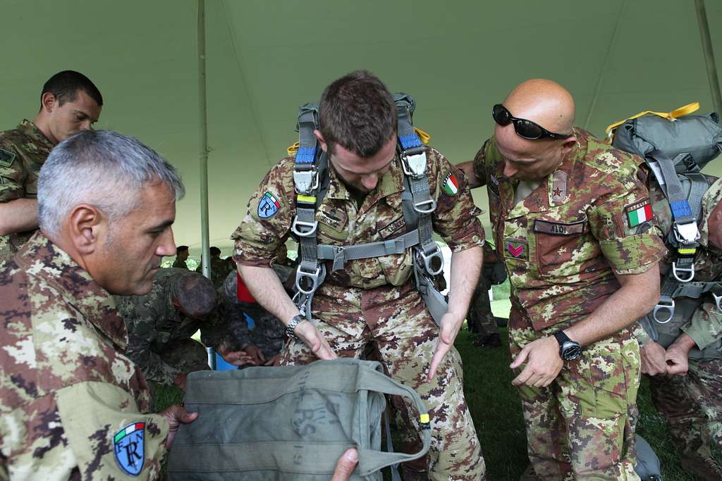 Italian soldiers taking part in Leapfest practice donning - NARA & DVIDS  Public Domain Archive Public Domain Search