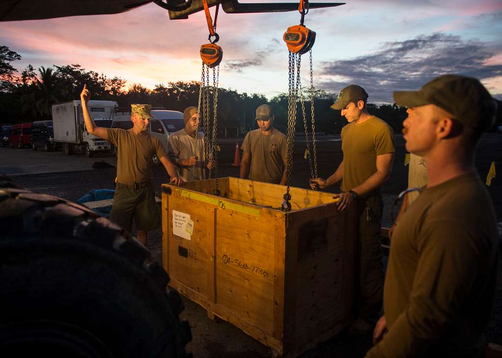 U.S. Navy Servicemembers, Attached To Coastal Riverine - NARA & DVIDS ...