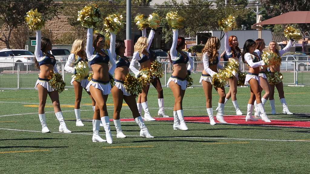 Images - San Diego Chargers at Naval Base San Diego  - DVIDS