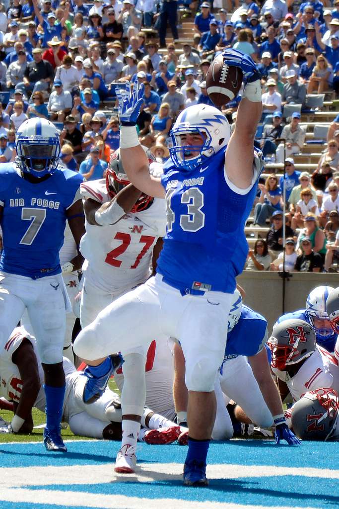 DVIDS - Images - Air Force Academy Football [Image 9 of 27]