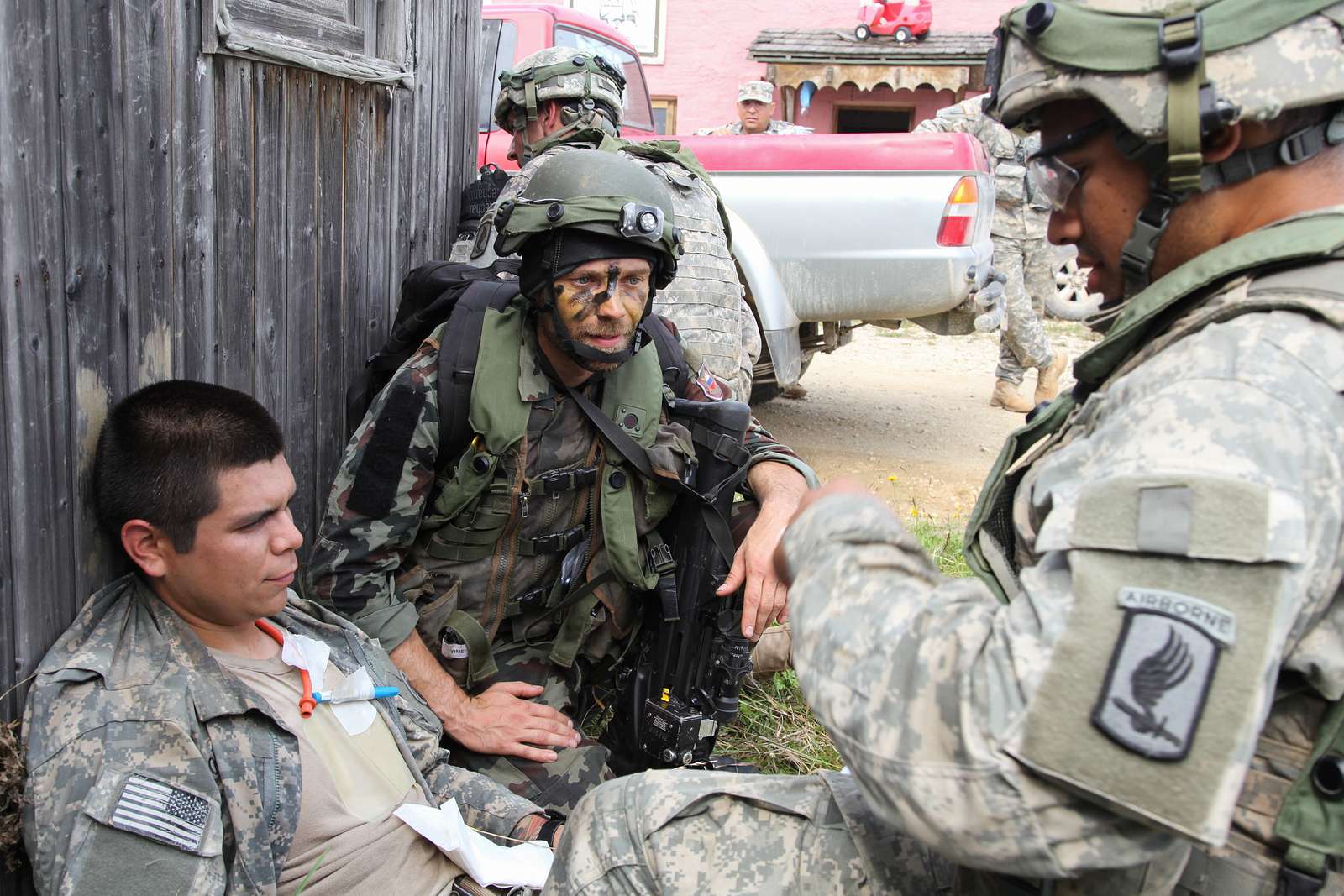 A Slovenian soldier, center, of 20th Motorized Battalion, - NARA ...