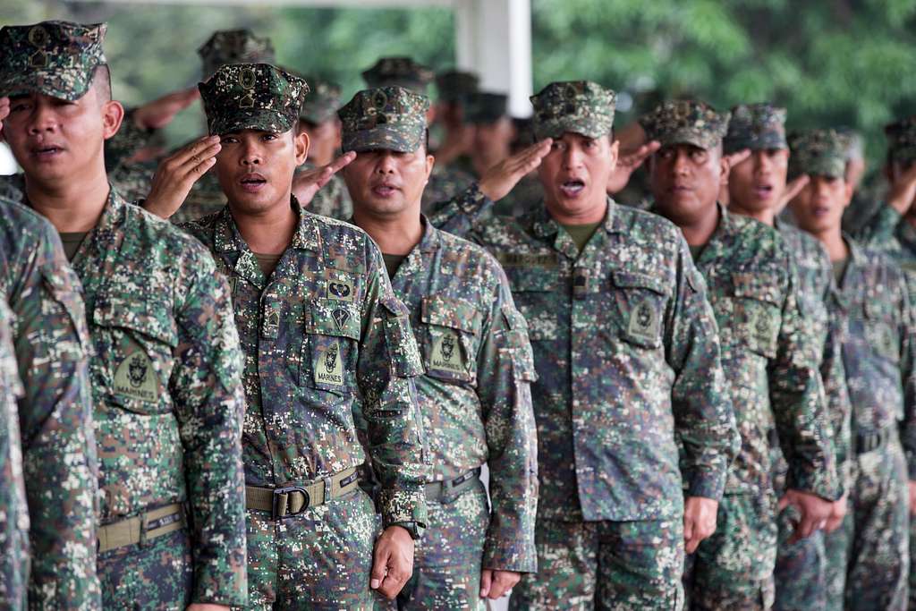 Philippine Marines salute and sing to the Philippines - NARA & DVIDS ...