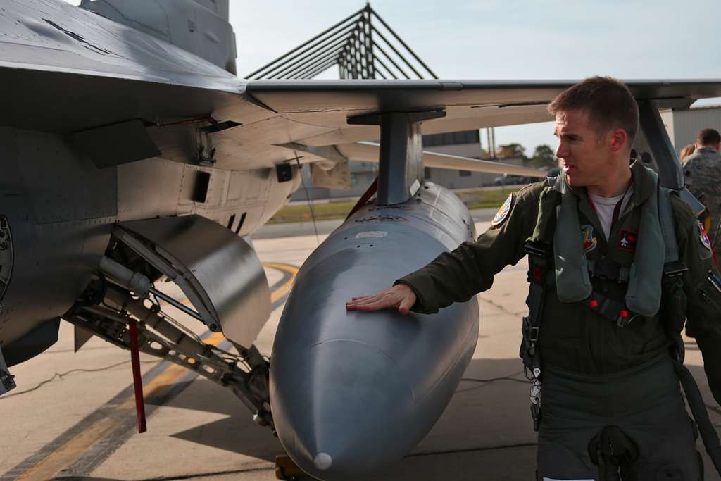 U.S. Air Force Maj. Michael Reilly does a walk around - NARA & DVIDS ...