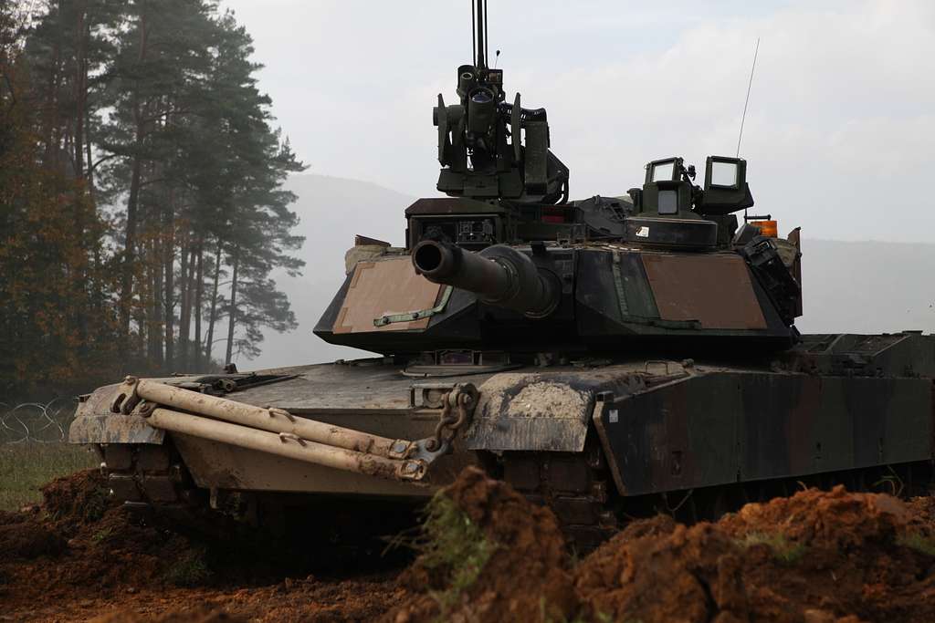 A U.S. Army M1A2 Abrams of 2nd Battalion, 12th Cavalry - PICRYL ...