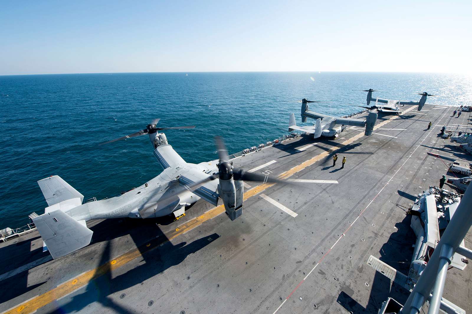 Three MV-22B Ospreys From Marine Medium Tiltrotor Squadron - NARA ...