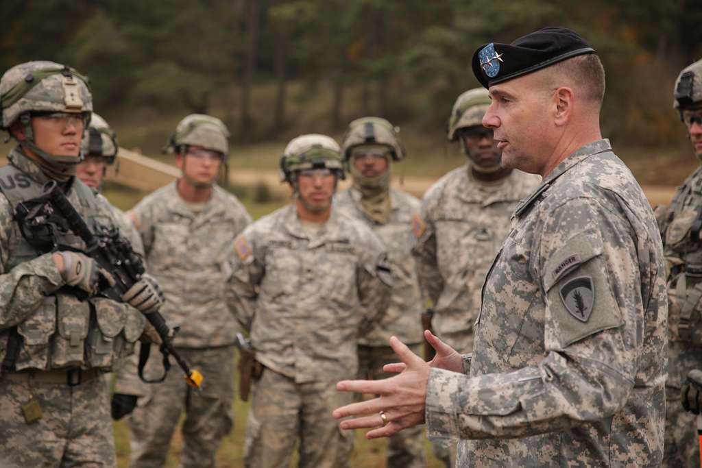 Lt. Gen. Frederick Hodges (right), former commander - NARA & DVIDS ...