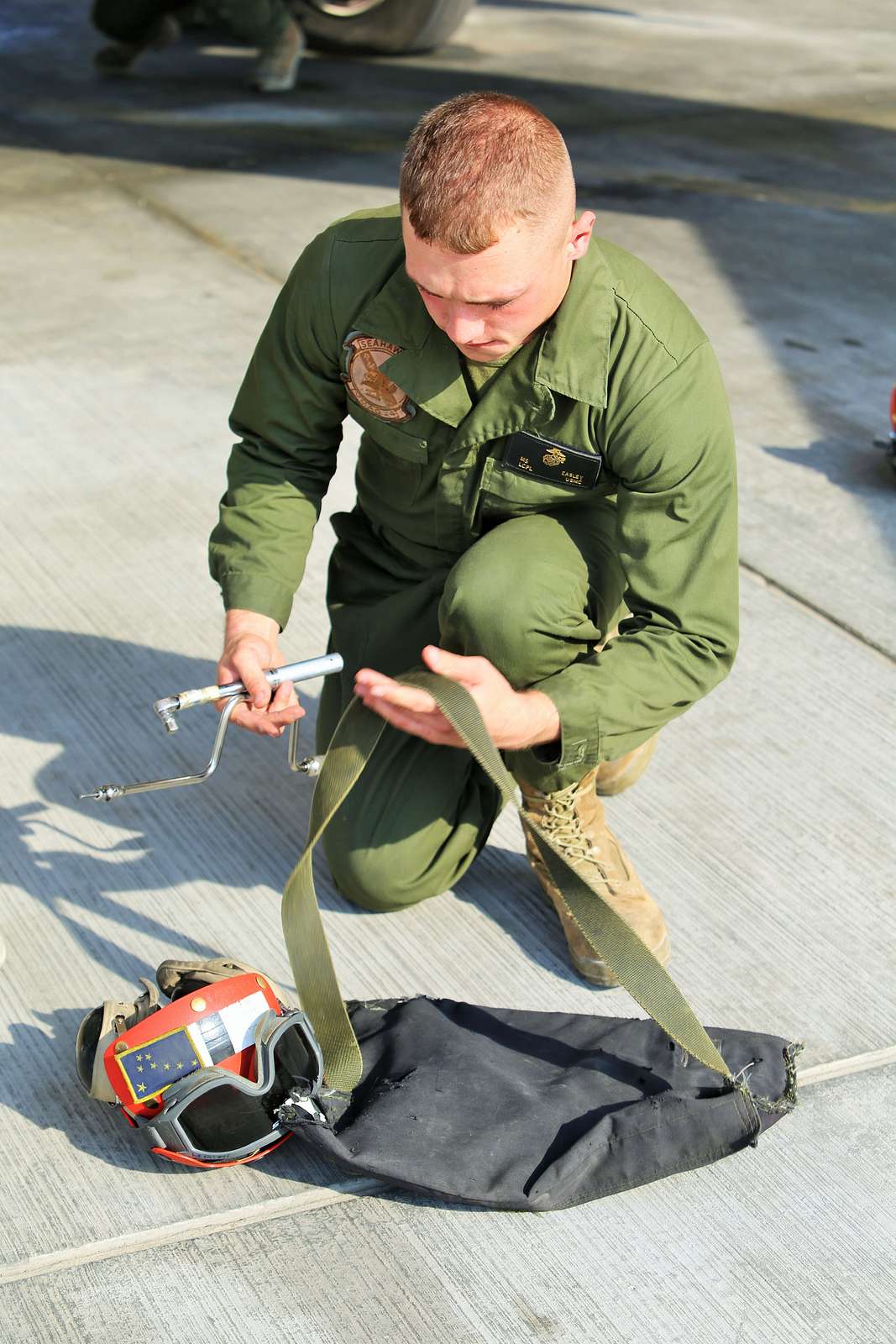 A U.S. Marine with Marine Tactical Electronic Warfare - U.S. National ...