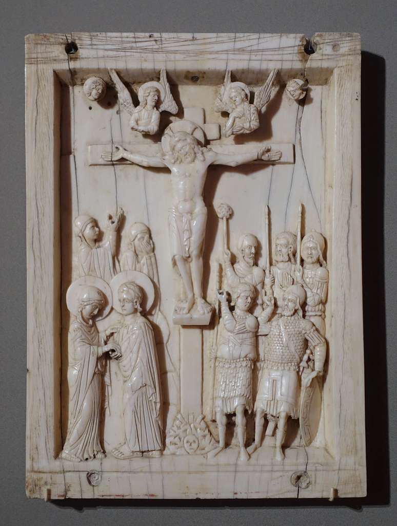 Relief with the Crucifixion, Constantinople, 10th century, ivory - Bode ...