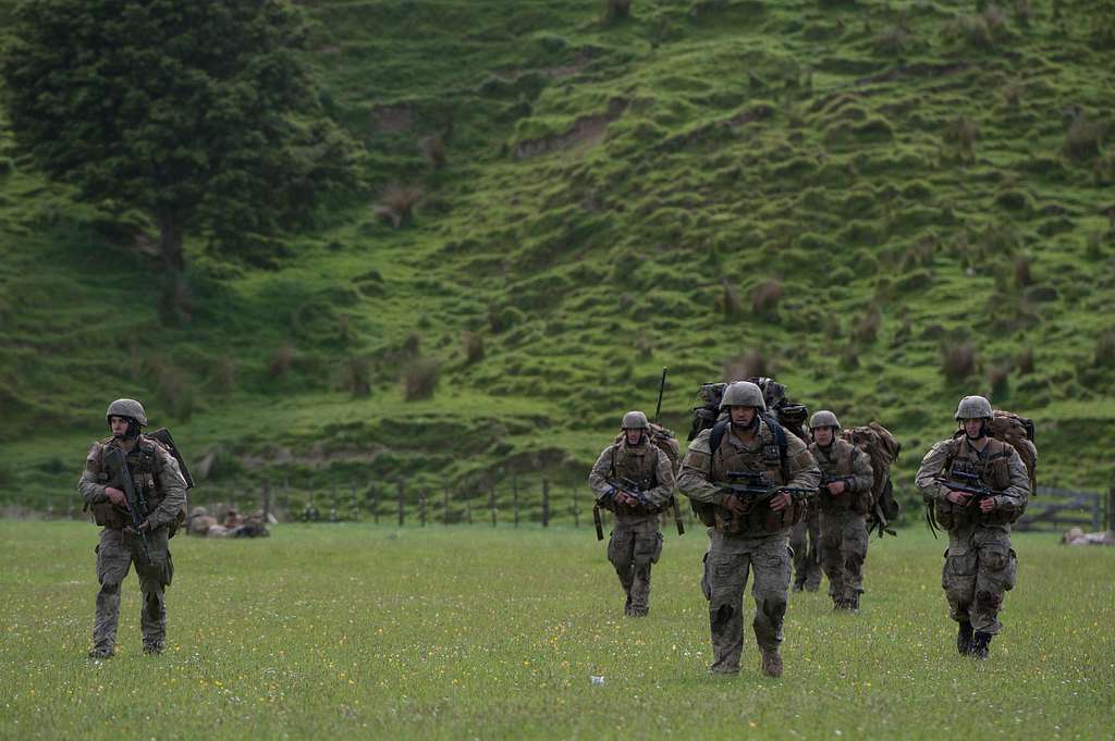 New Zealand Defence Force soldiers maneuver across - PICRYL - Public ...